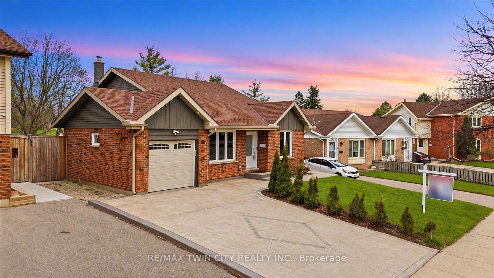 86 Carlyle Drive, Kitchener, ON, exterior