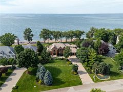 17 Lochside Drive, Hamilton, ON, exterior