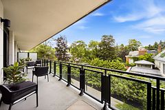 313 - 2 Forest Hill Road, Toronto C03, ON, exterior