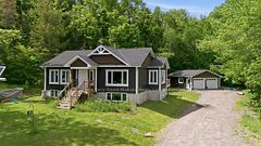 1087 Prospect Lake Road, Bracebridge, ON, exterior