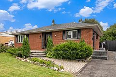 92 Jasper Avenue, Smiths Falls, ON, exterior