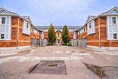 209 - 12439 Ninth Line, Whitchurch-Stouffville, ON, exterior