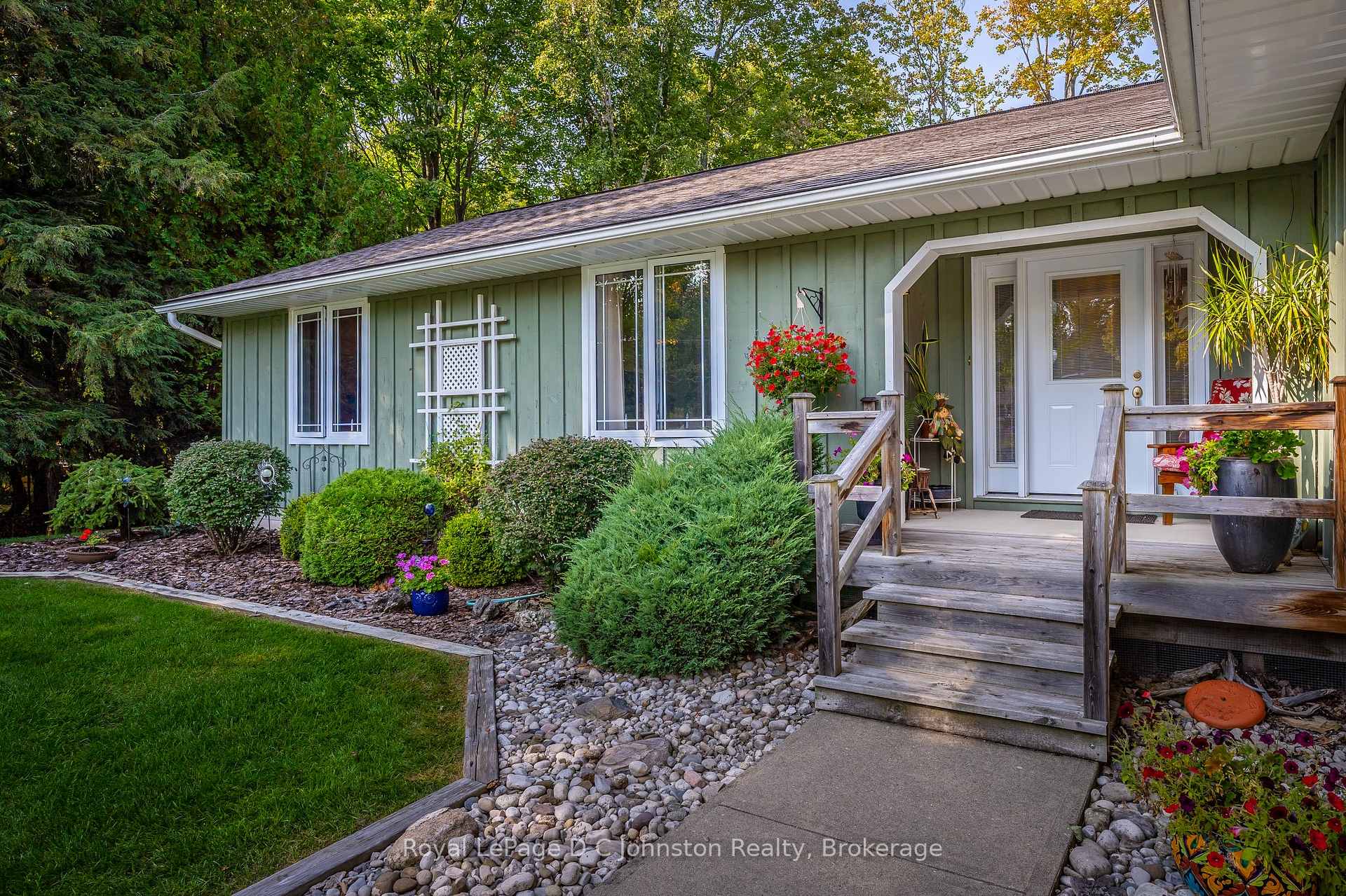 27 Gremik Crescent, South Bruce Peninsula, ON, exterior