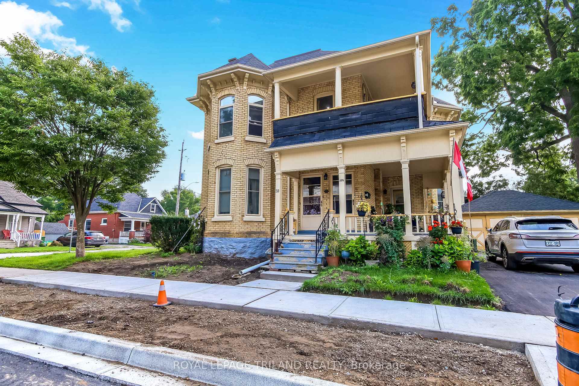 33 1/2 - 33 1/2 St George Street, St. Thomas, ON, exterior