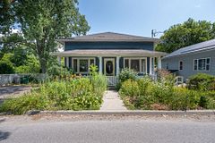 9 East Mary Street, Prince Edward County, ON, exterior