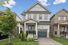 43 Harpin Way W, Centre Wellington, ON, exterior