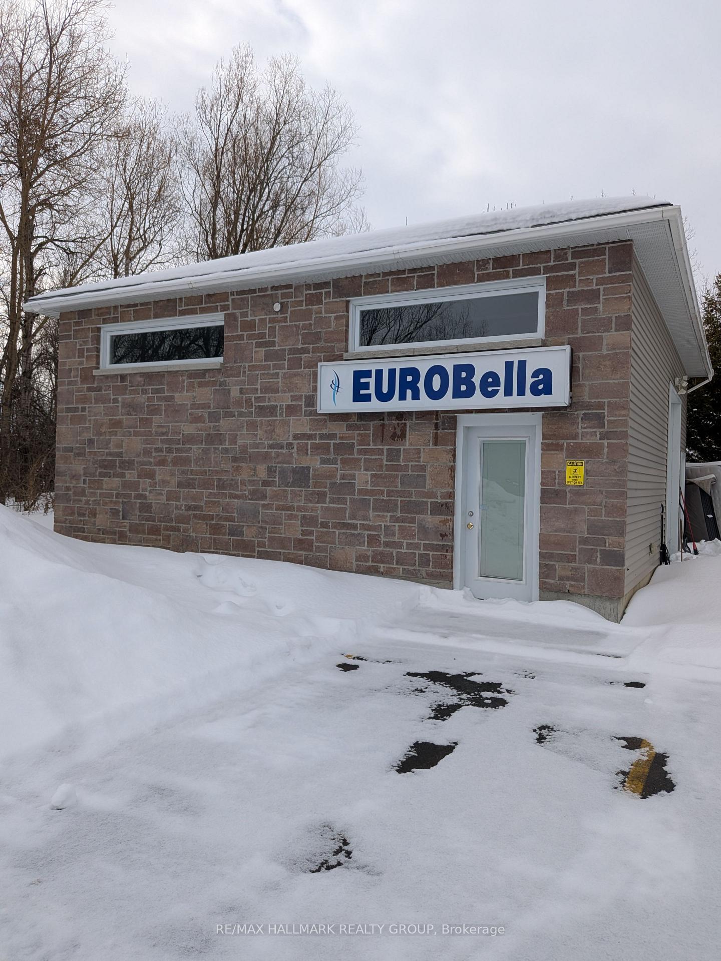 7 - 4100 Albion Road, Blossom Park - Airport and Area, ON, exterior