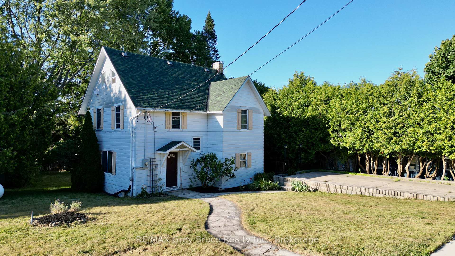 4 Mill Street, Northern Bruce Peninsula, ON, exterior