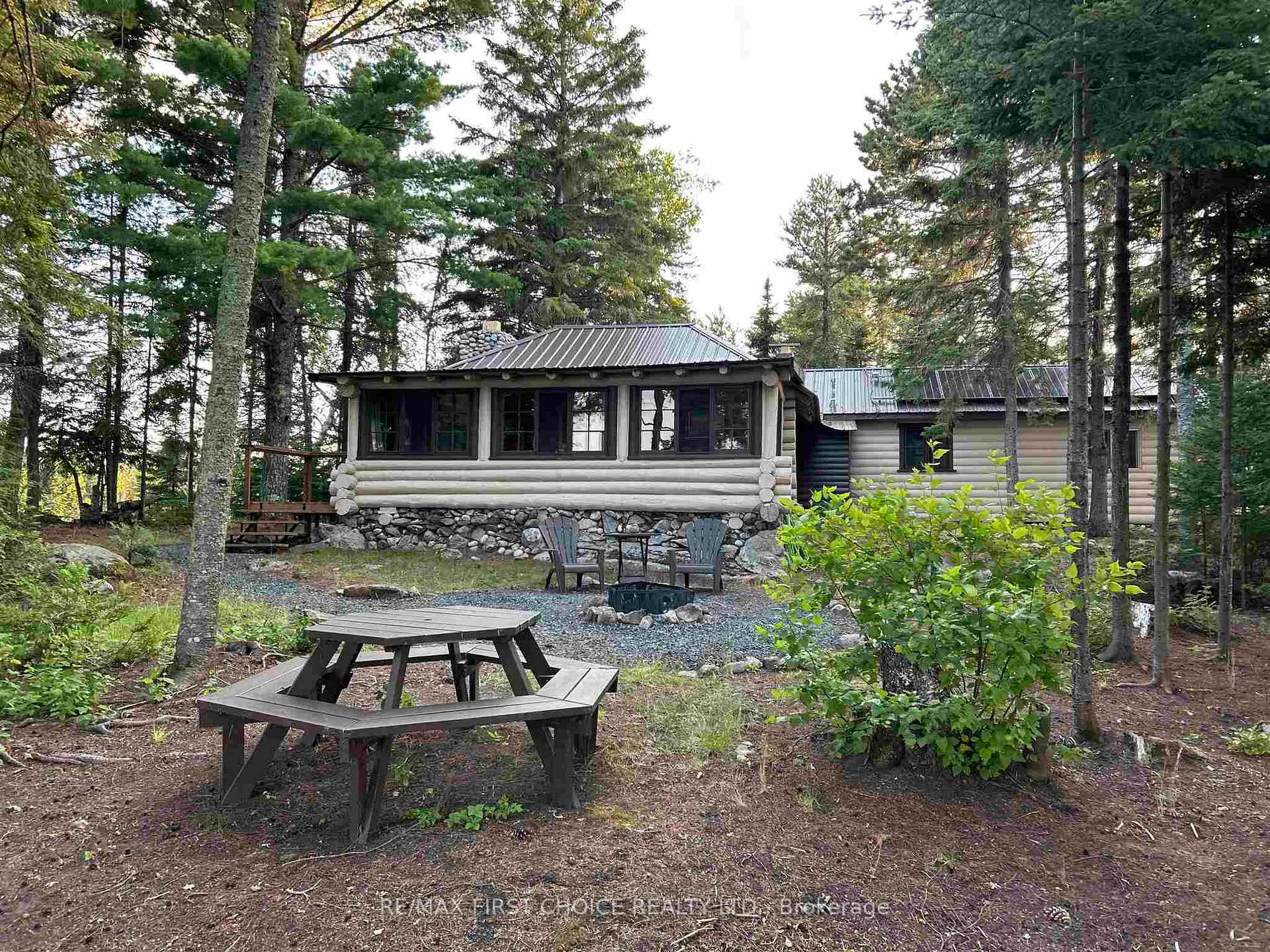 14 Island Canyon Lake, Kenora Remote Area, ON, exterior
