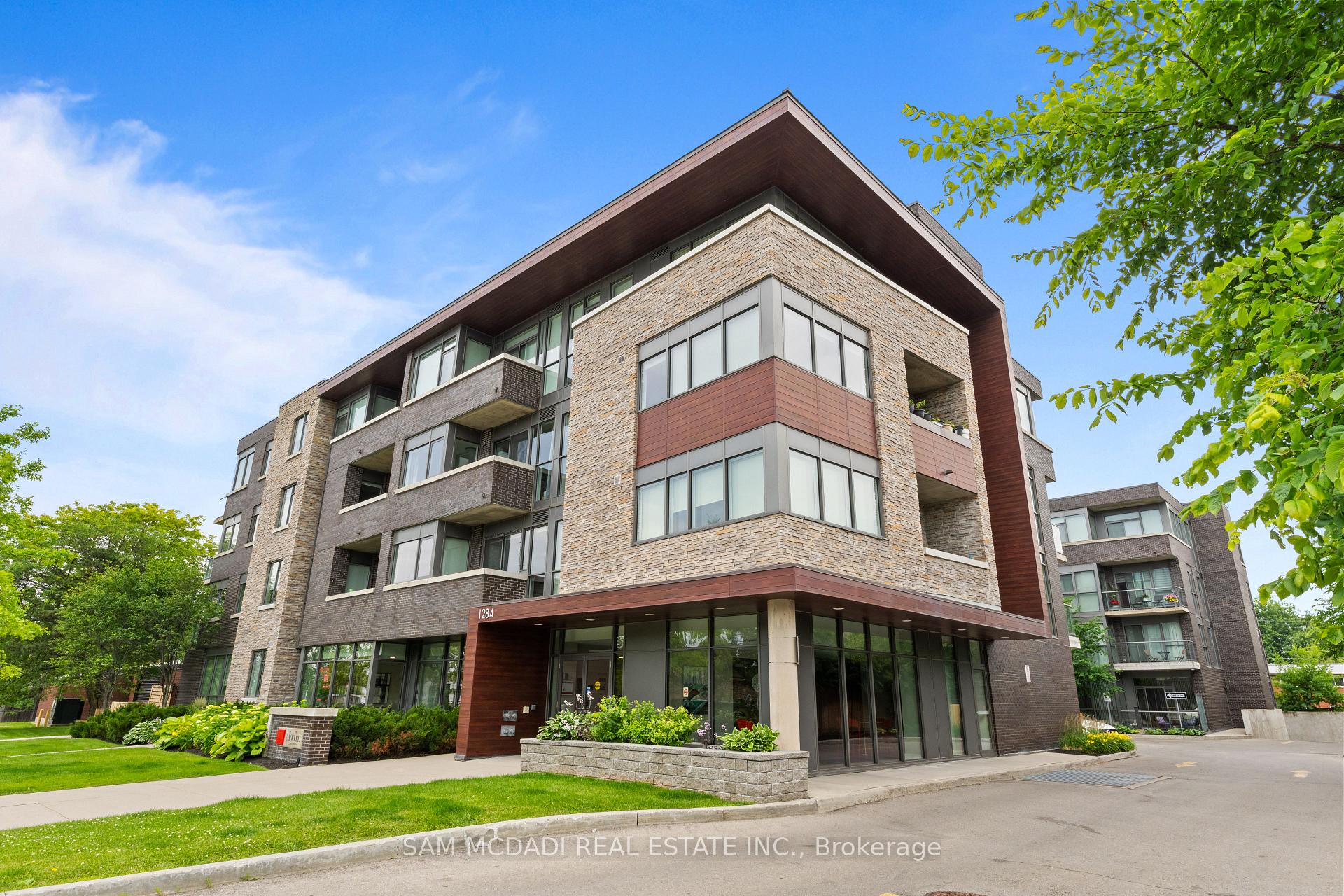 #115 - 1284 Guelph Line, Burlington, ON, exterior