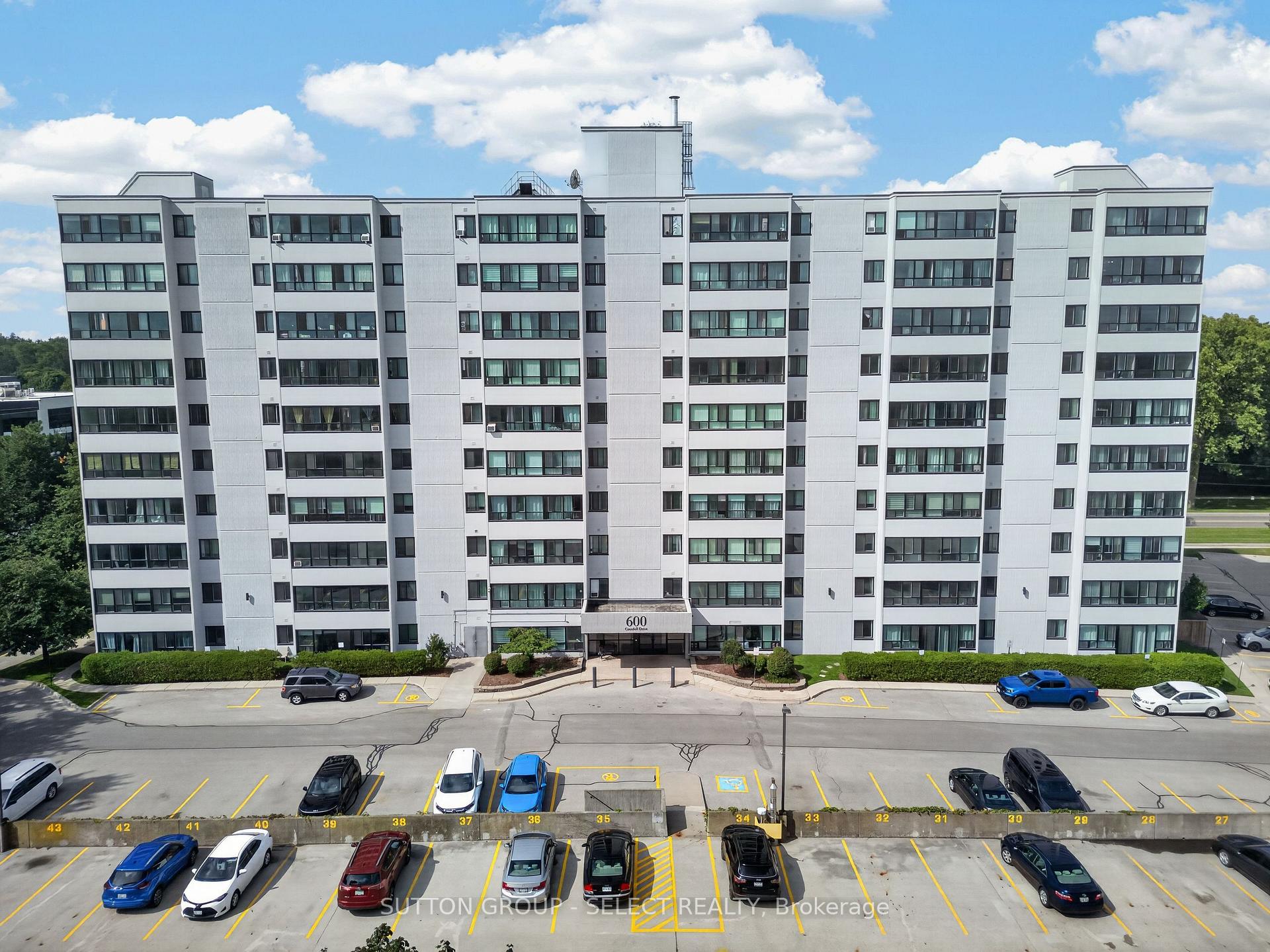 612 - 600 Grenfell Drive, London North, ON, exterior