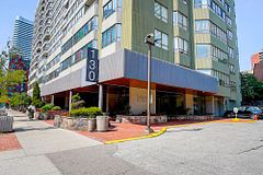 503 - 130 Carlton Street, Toronto C08, ON, exterior