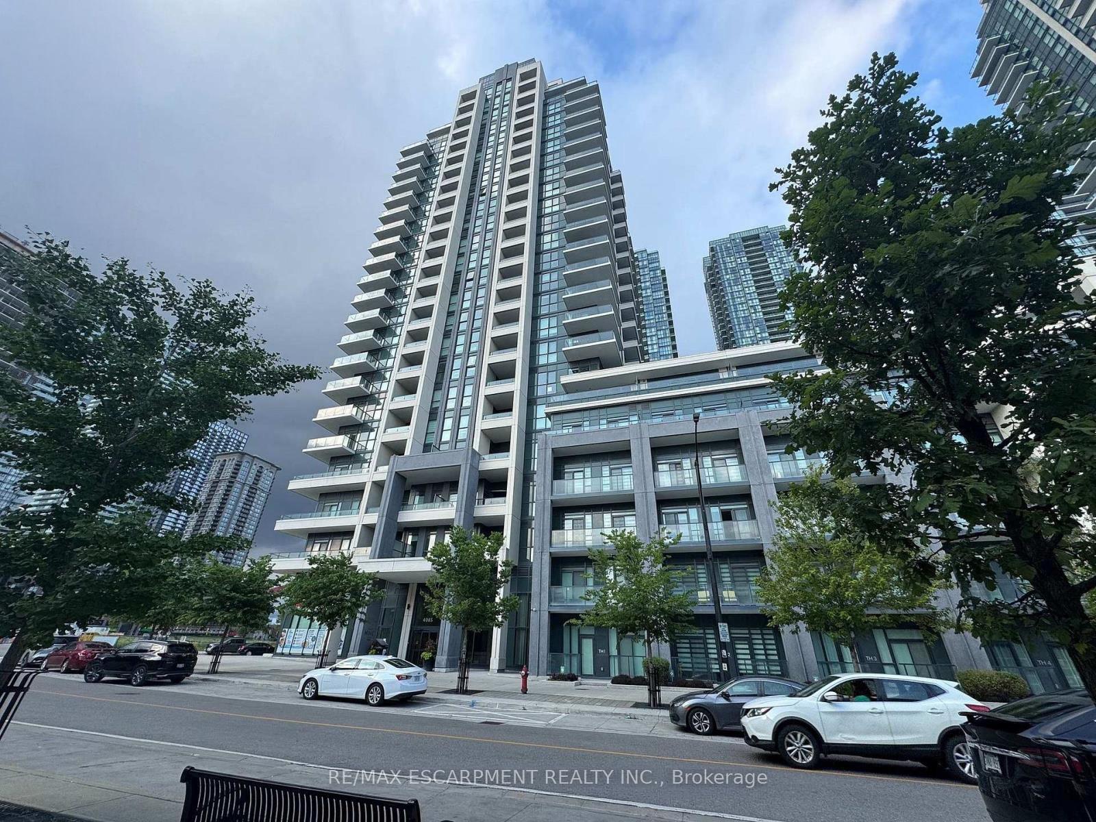 1006 - 4085 Parkside Village Drive, Mississauga, ON, exterior