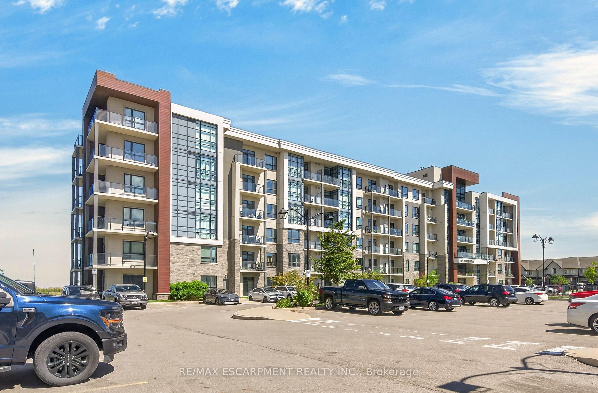 123 - 101 Shoreview Place, Hamilton, ON, exterior