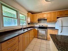 6 Highhill Drive, Toronto E05, ON, exterior