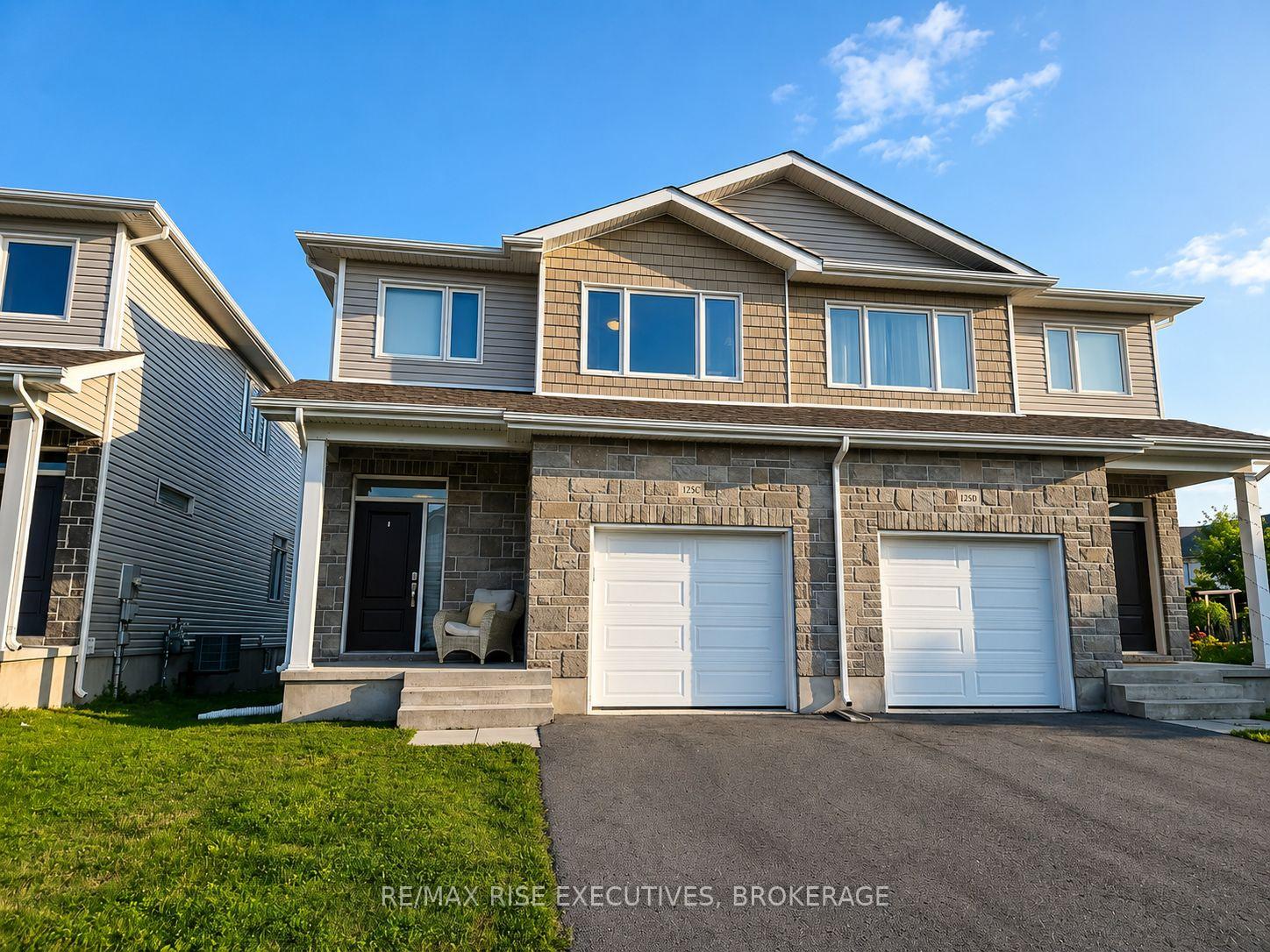1236 Max Crescent, Kingston, ON, exterior