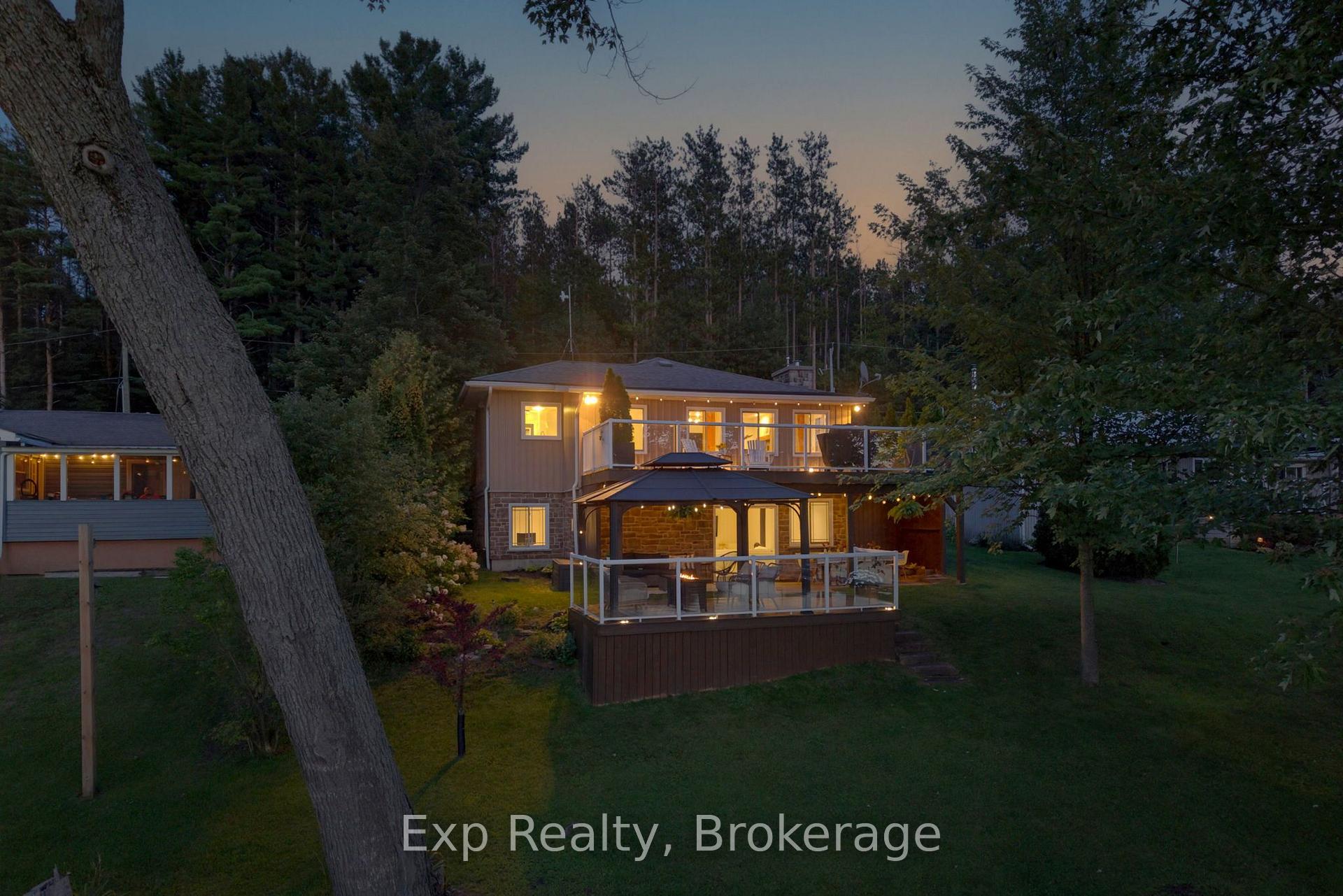 90 Cosy Cove Lane, Tweed, ON, exterior
