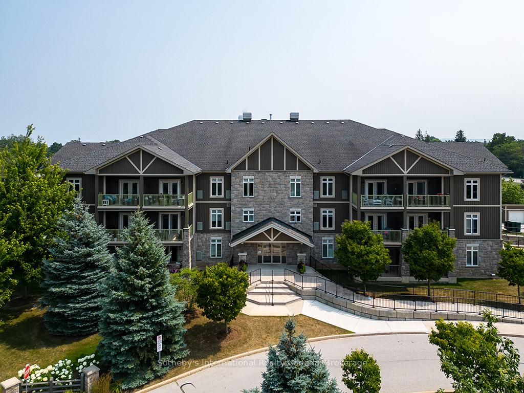 101 - 27 Beaver Street S, Blue Mountains, ON, exterior