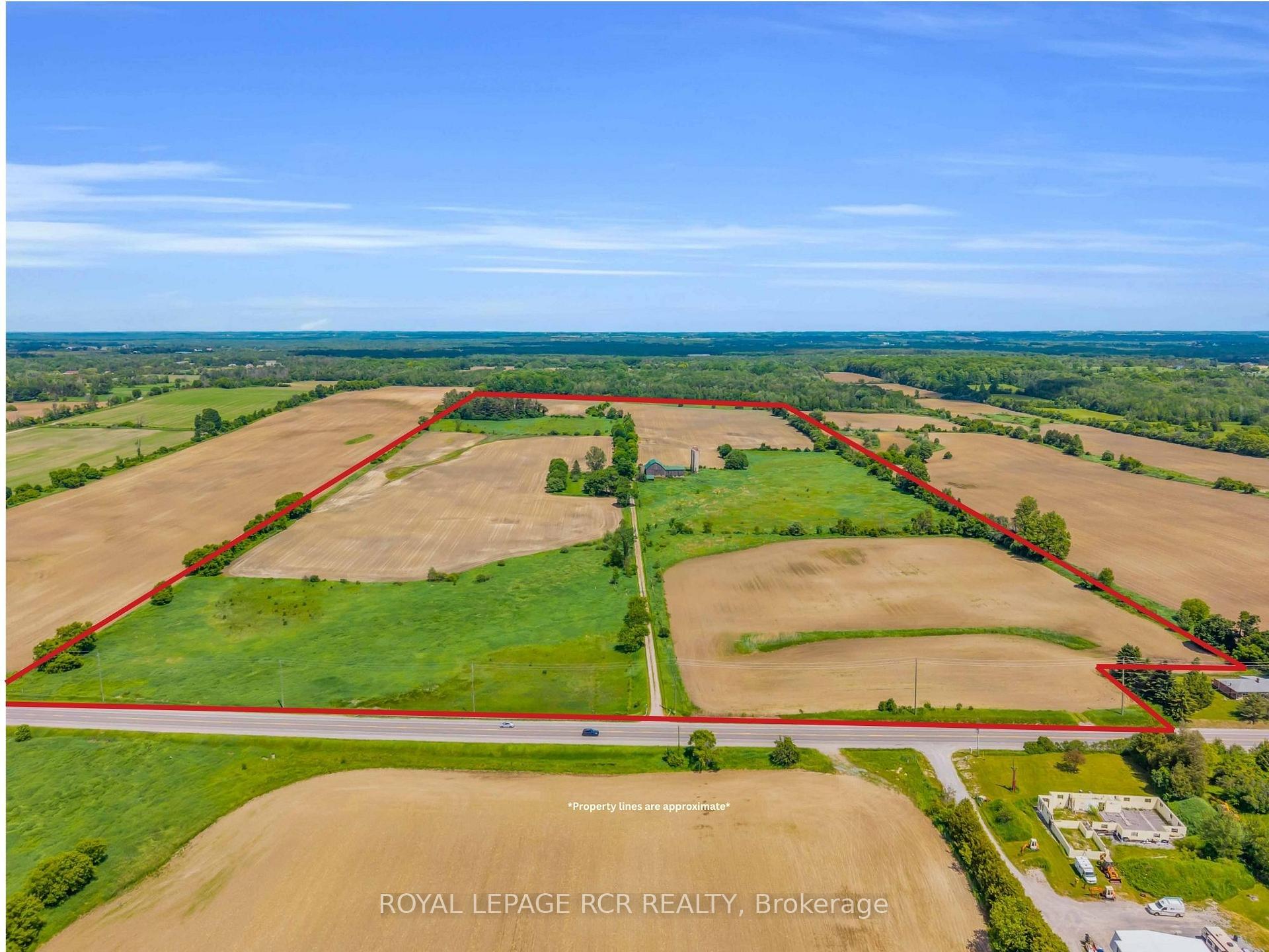 20893 Woodbine Avenue, East Gwillimbury, ON, exterior