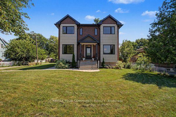 1111 King Street E, Oshawa, ON, exterior