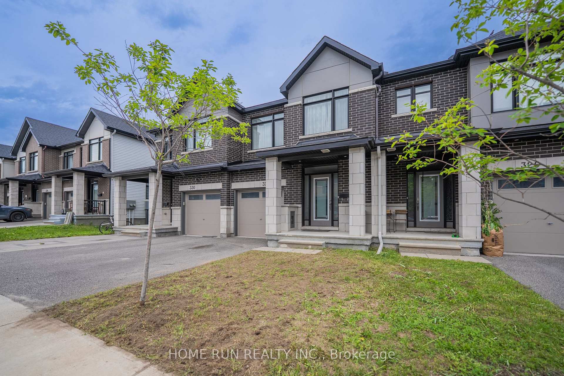 328 Ibanez Walk, Leitrim, ON, exterior