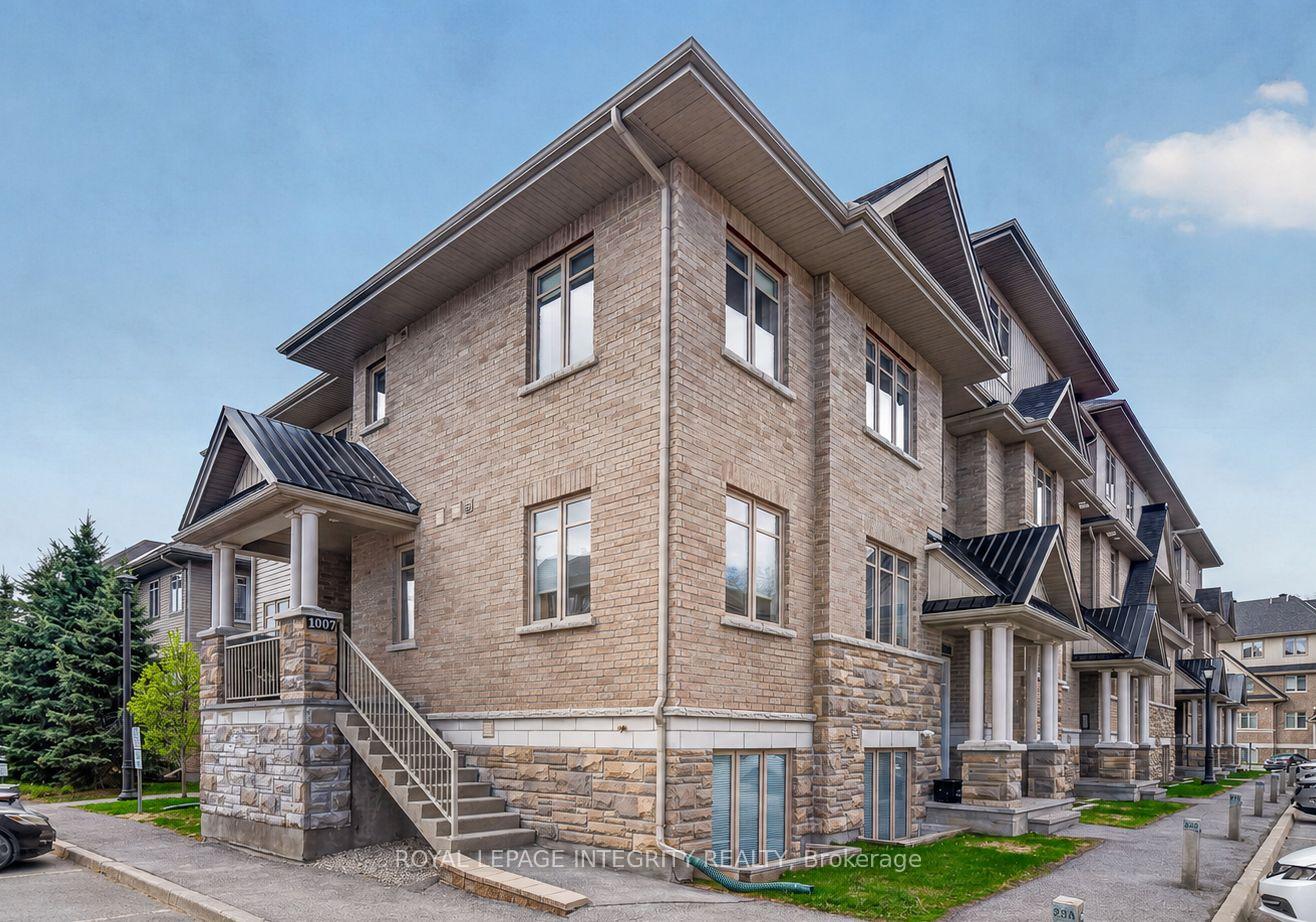 1007 Beryl Private, Blossom Park - Airport and Area, ON, exterior