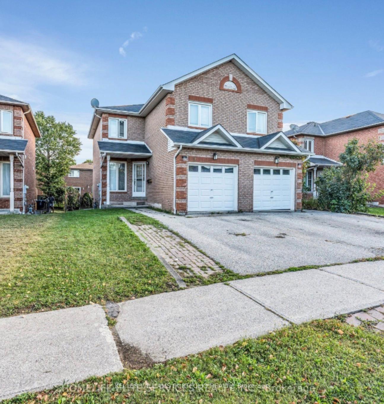9 Lenthall Avenue, Toronto E11, ON, exterior