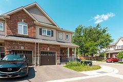 24 Dewberry Drive, Kitchener, ON, exterior