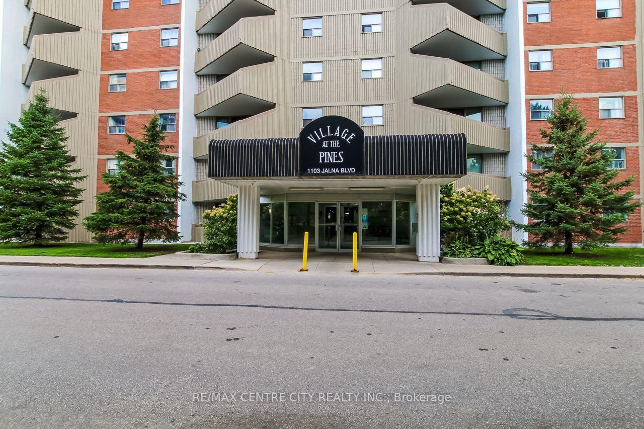 606 - 1103 Jalna Boulevard, London South, ON, exterior