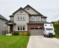 3606 Carolinia Court, Fort Erie, ON, exterior