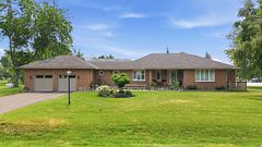 2 Lavender Court, Ramara, ON, exterior