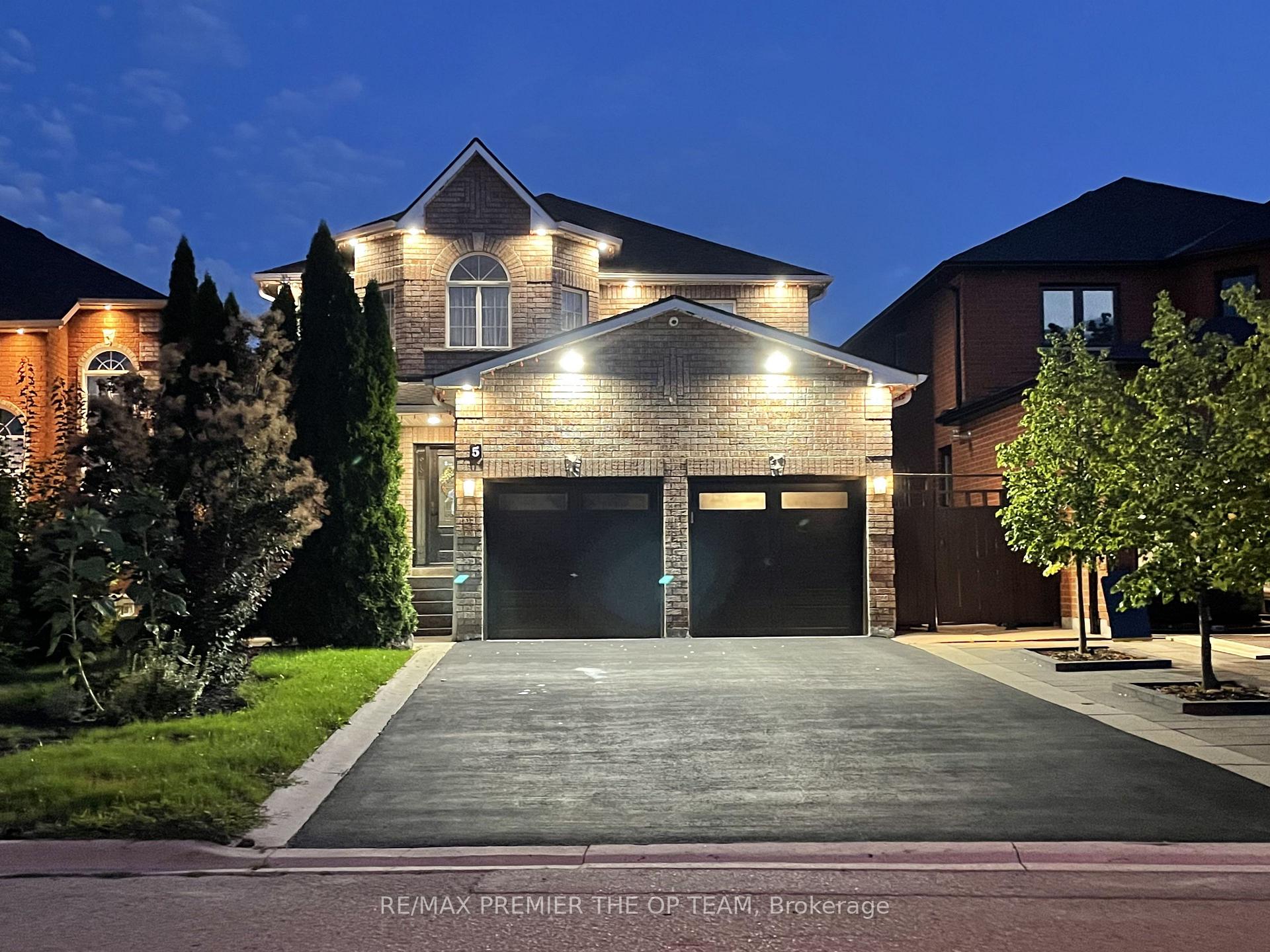 5 Southbury Manor Drive, Caledon, ON, exterior