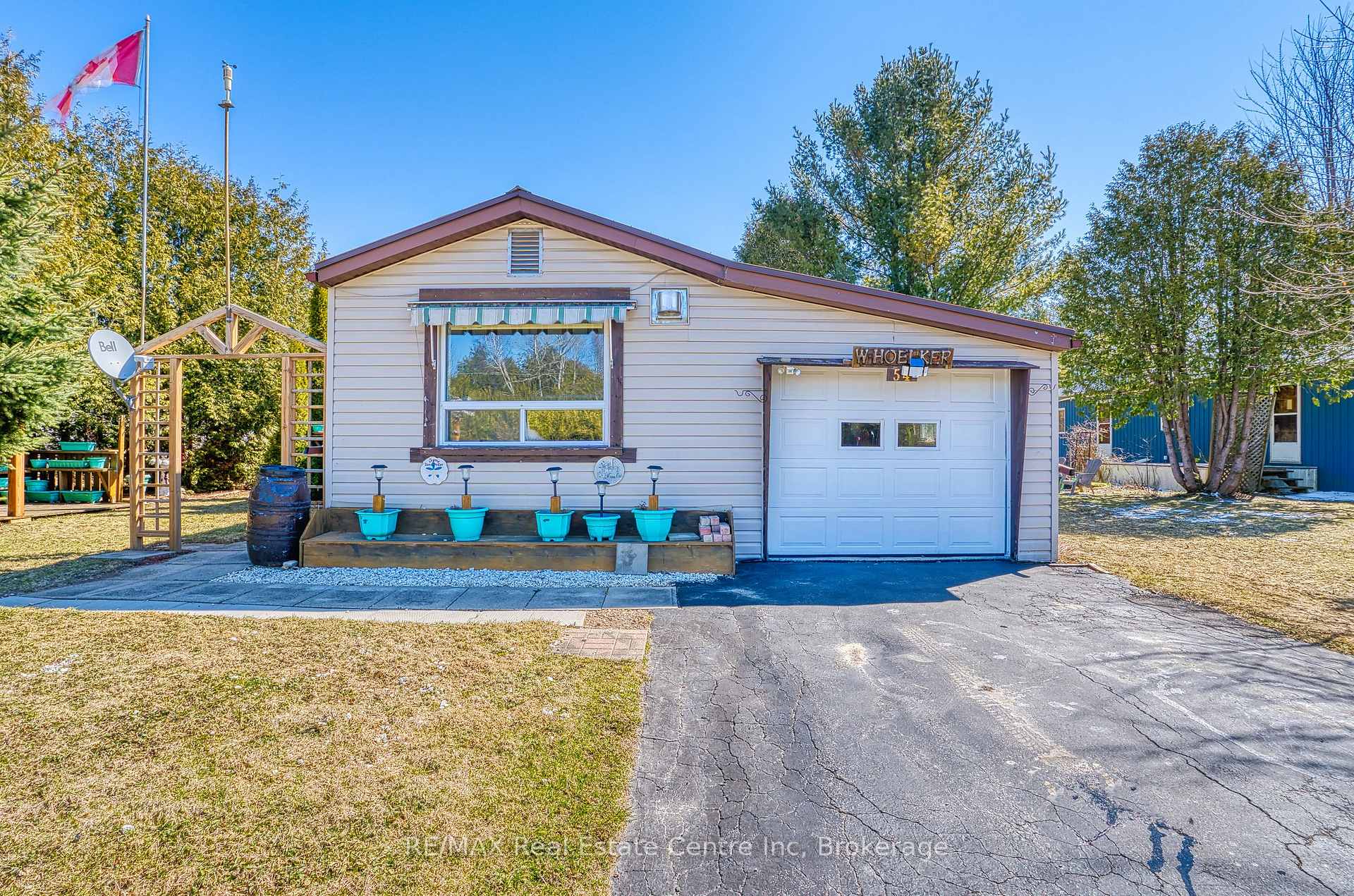 54 First Avenue, Wellington North, ON, exterior