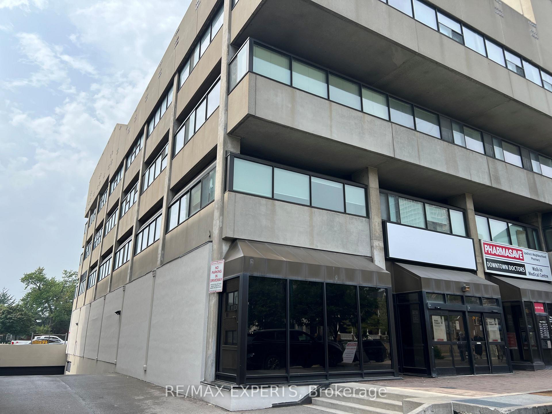 405 - 720 Spadina Avenue, Toronto C01, ON, exterior
