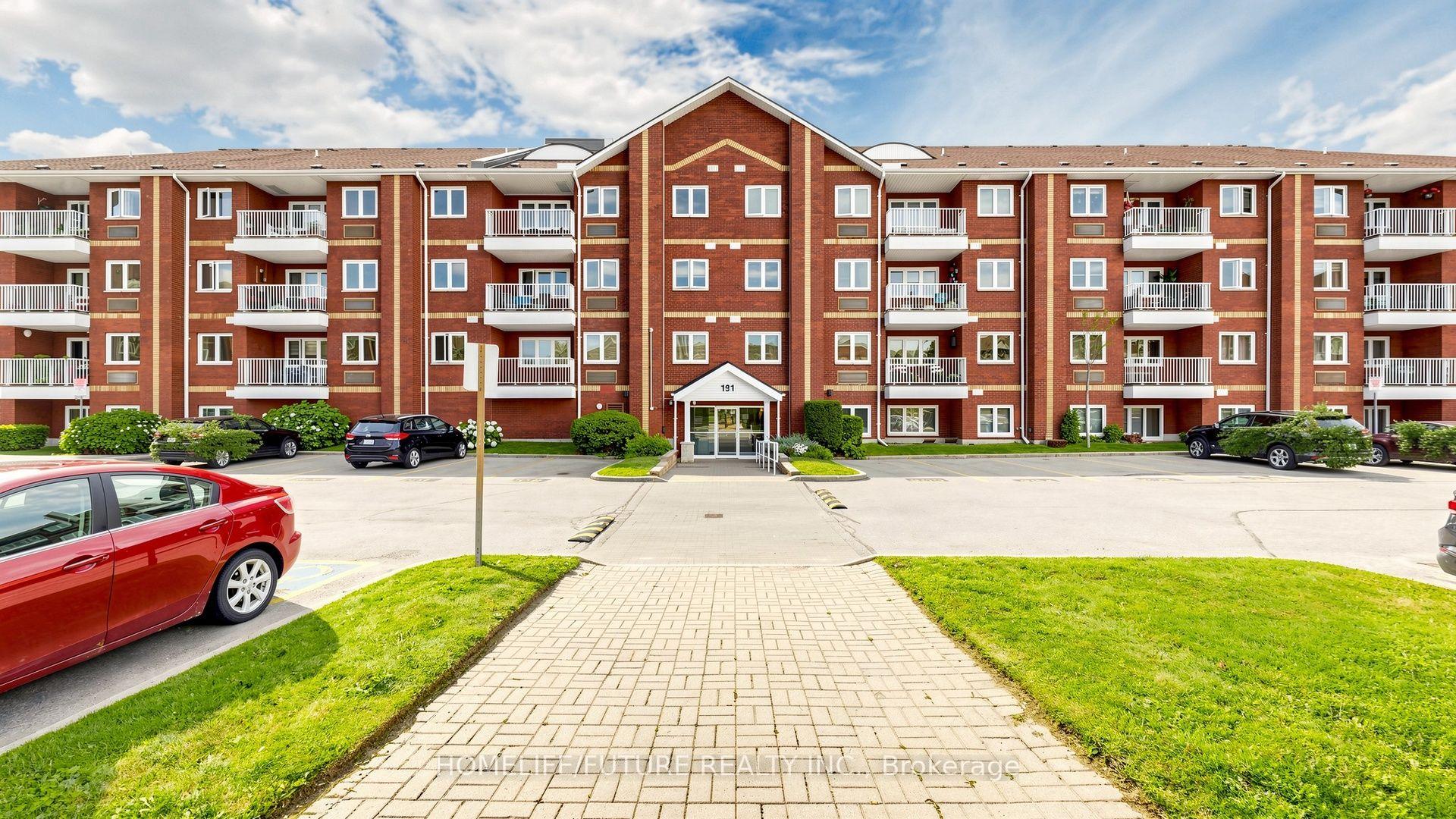 208 - 191 Lake Driveway N/A W, Ajax, ON, exterior