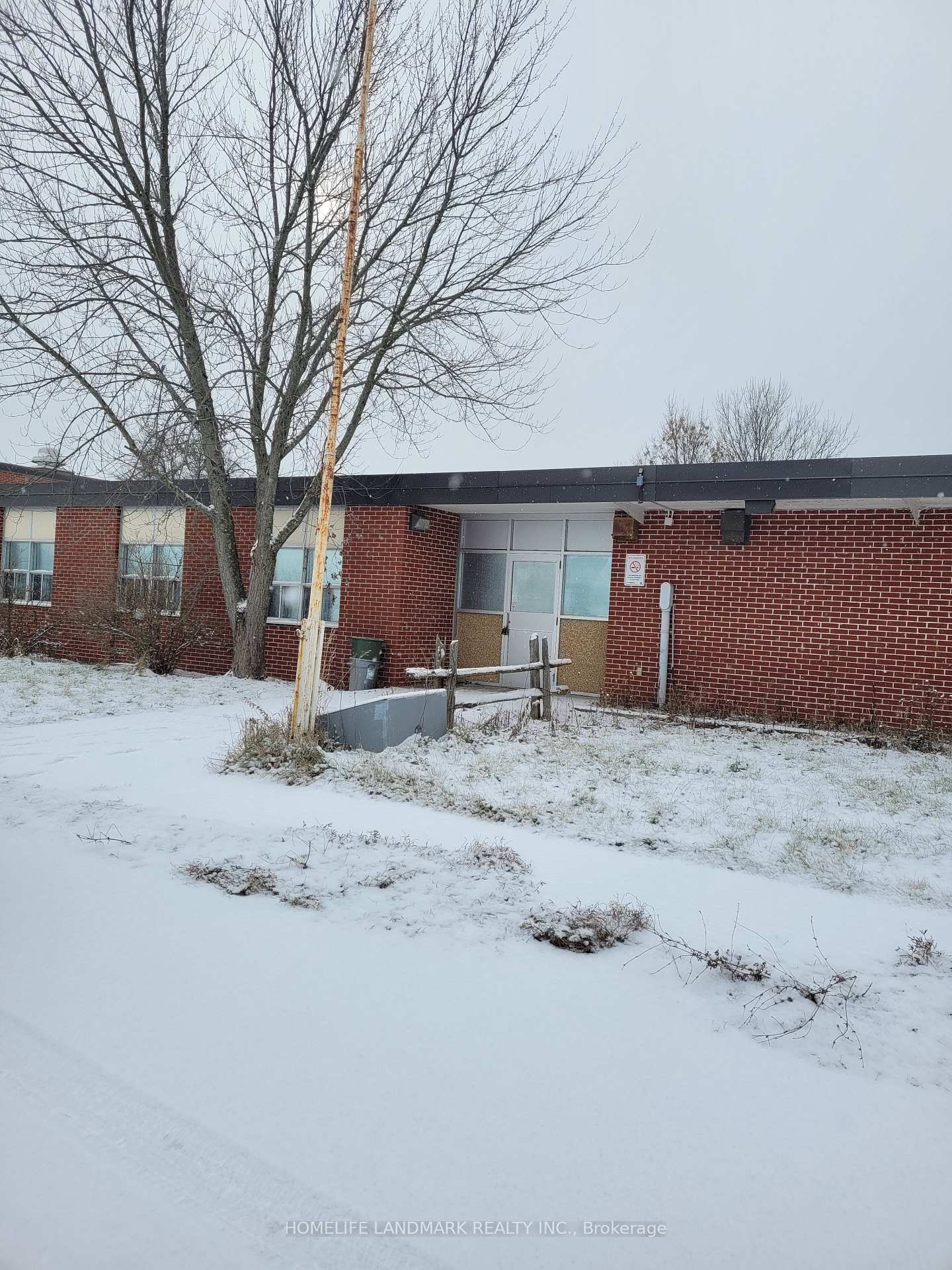 8 Road - 840 County Road, Greater Napanee, ON, exterior