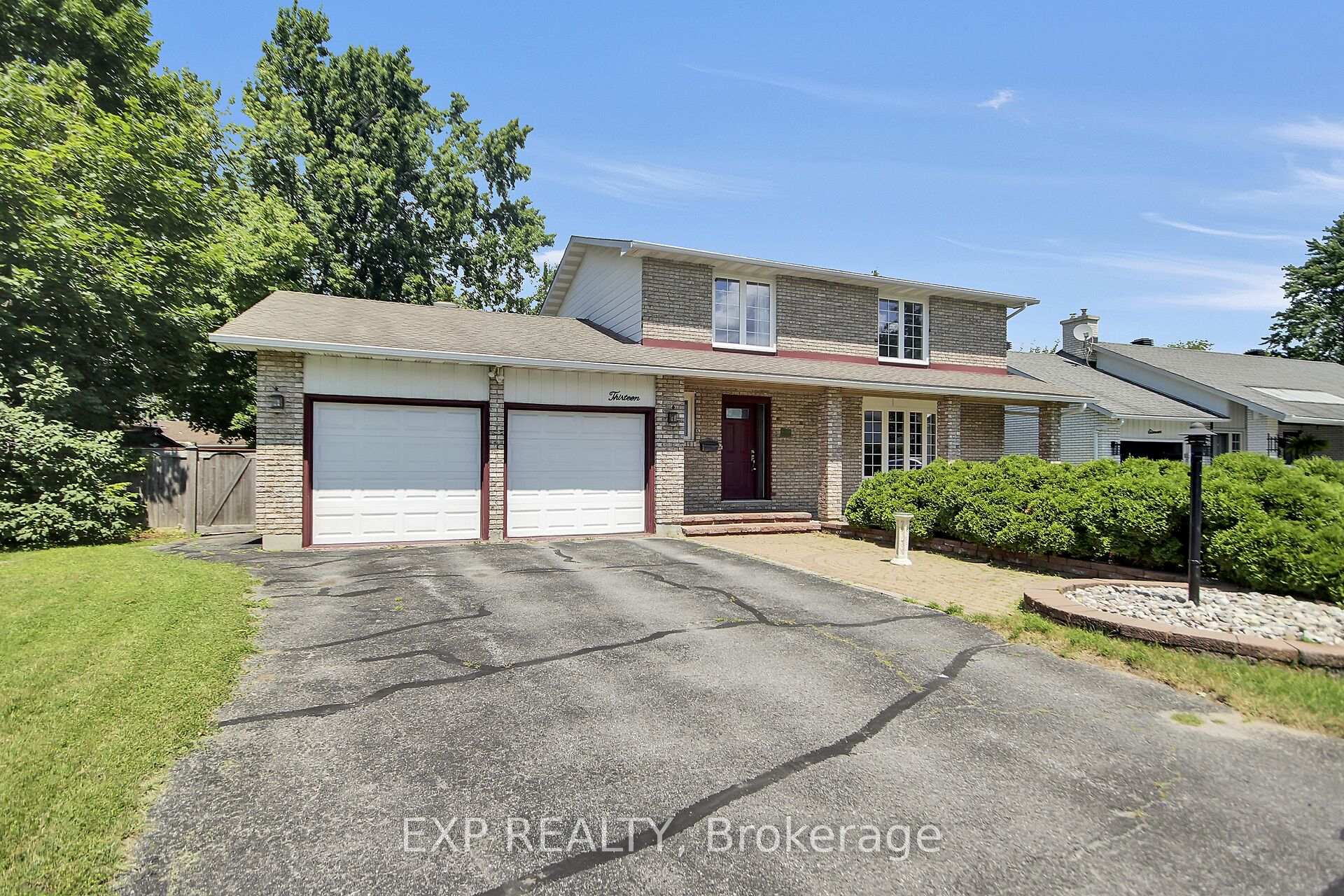 13 Shanel Place, Barrhaven, ON, exterior