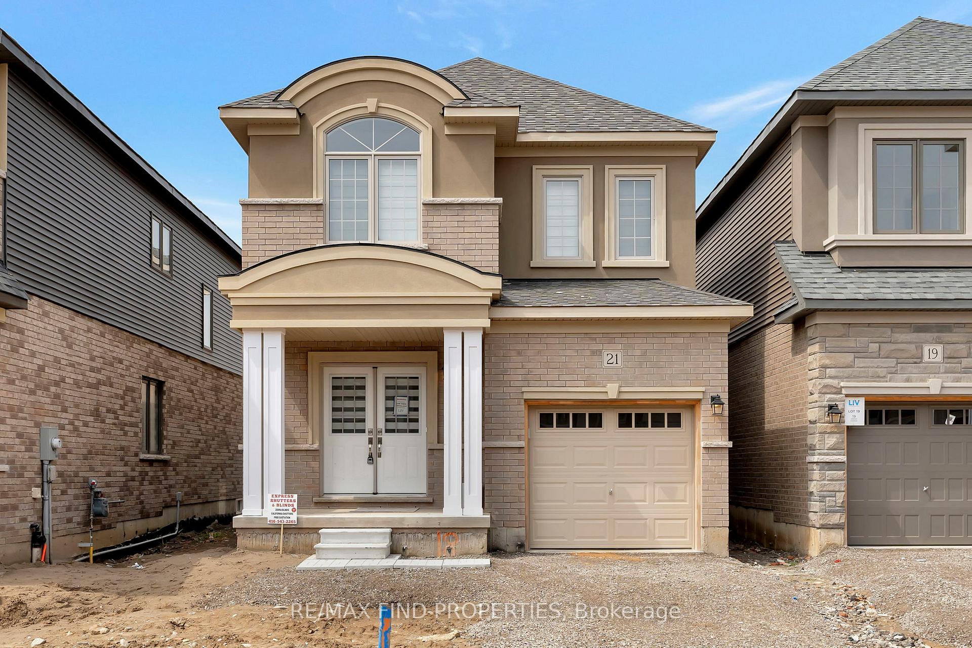 21 Dennis Avenue, Brantford, ON, exterior