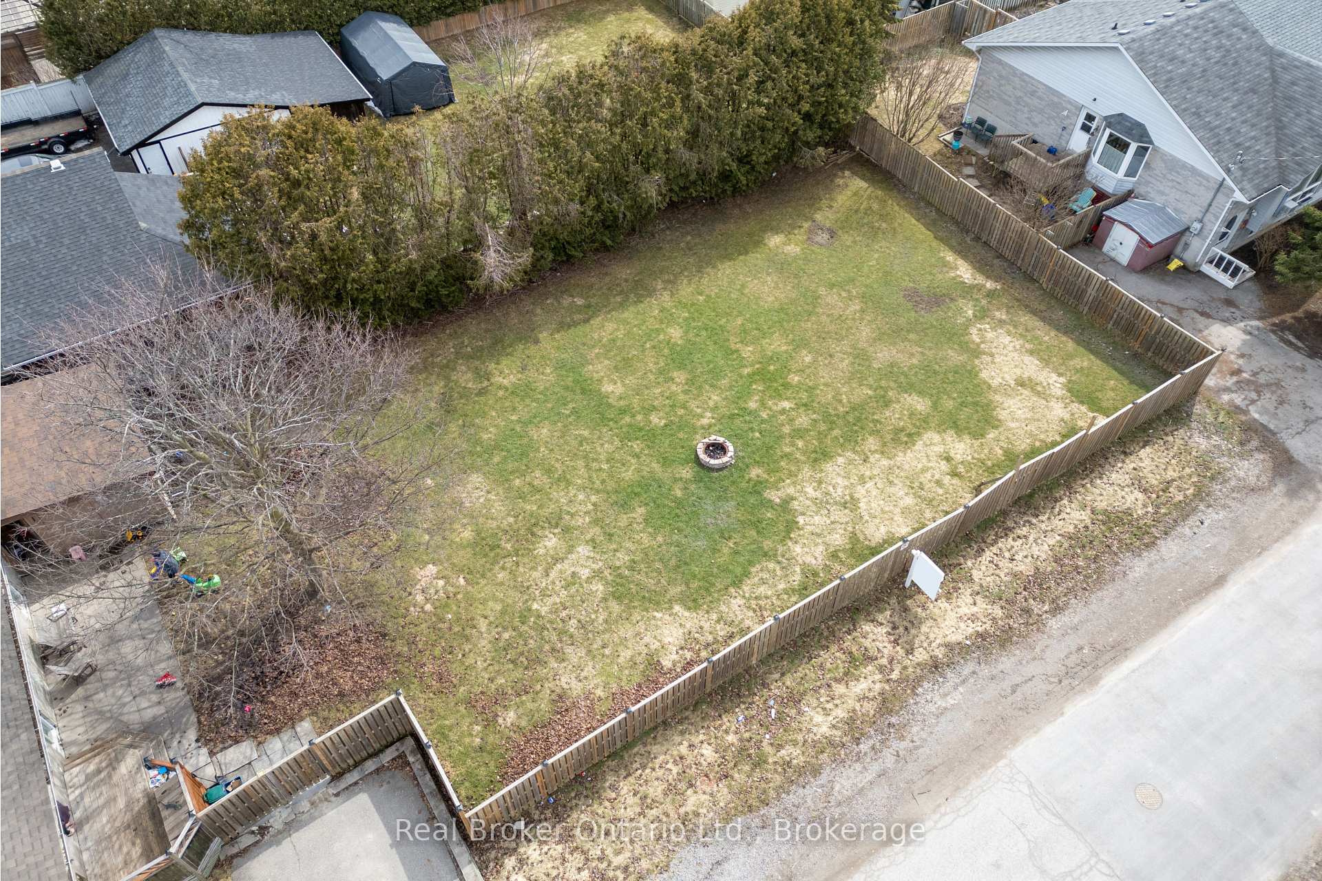 LOT 2 & 3 - 108 Ontario Street, Clarington, ON, exterior