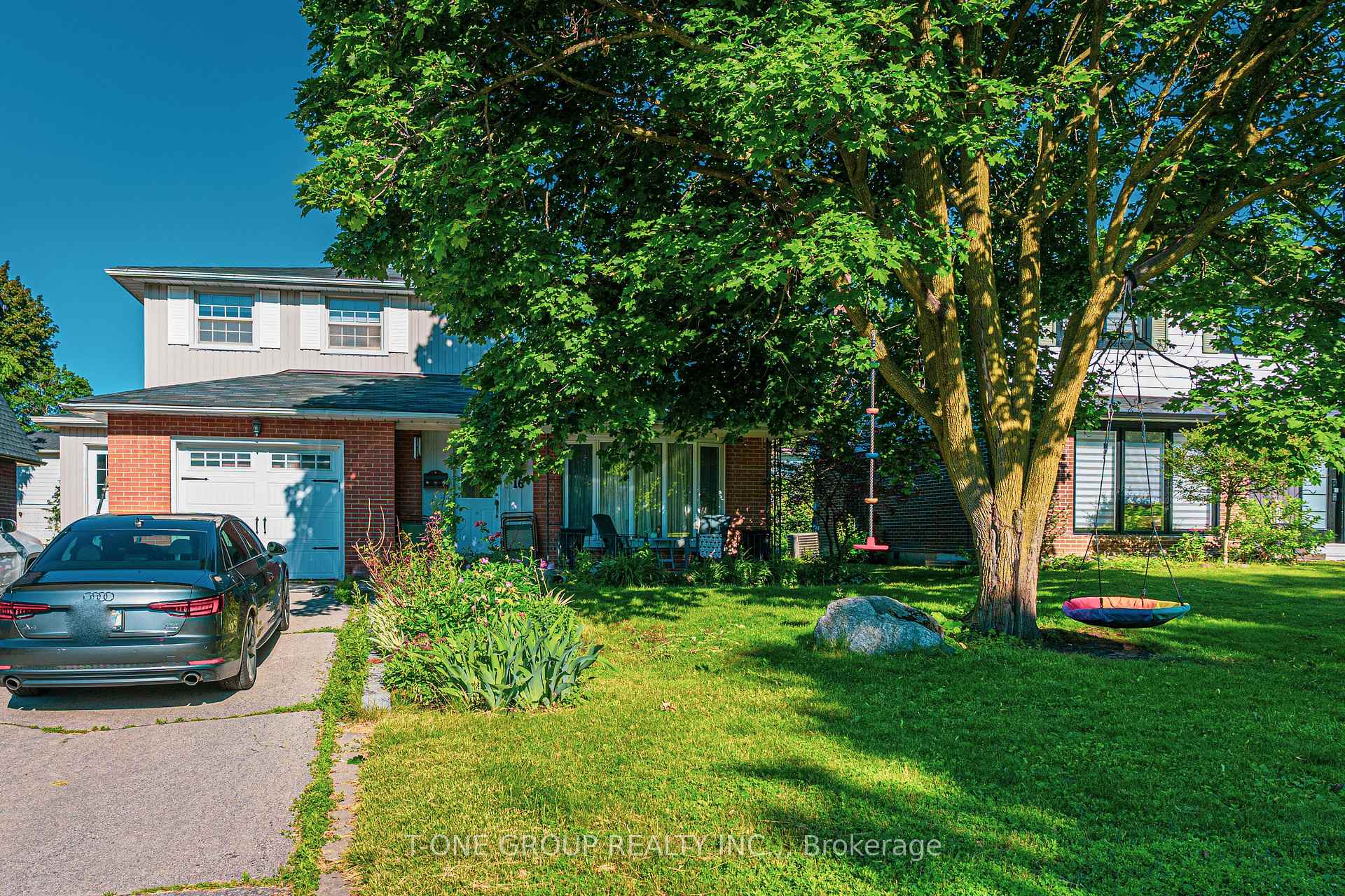 16 Knotty Pine Trail, Markham, ON, exterior