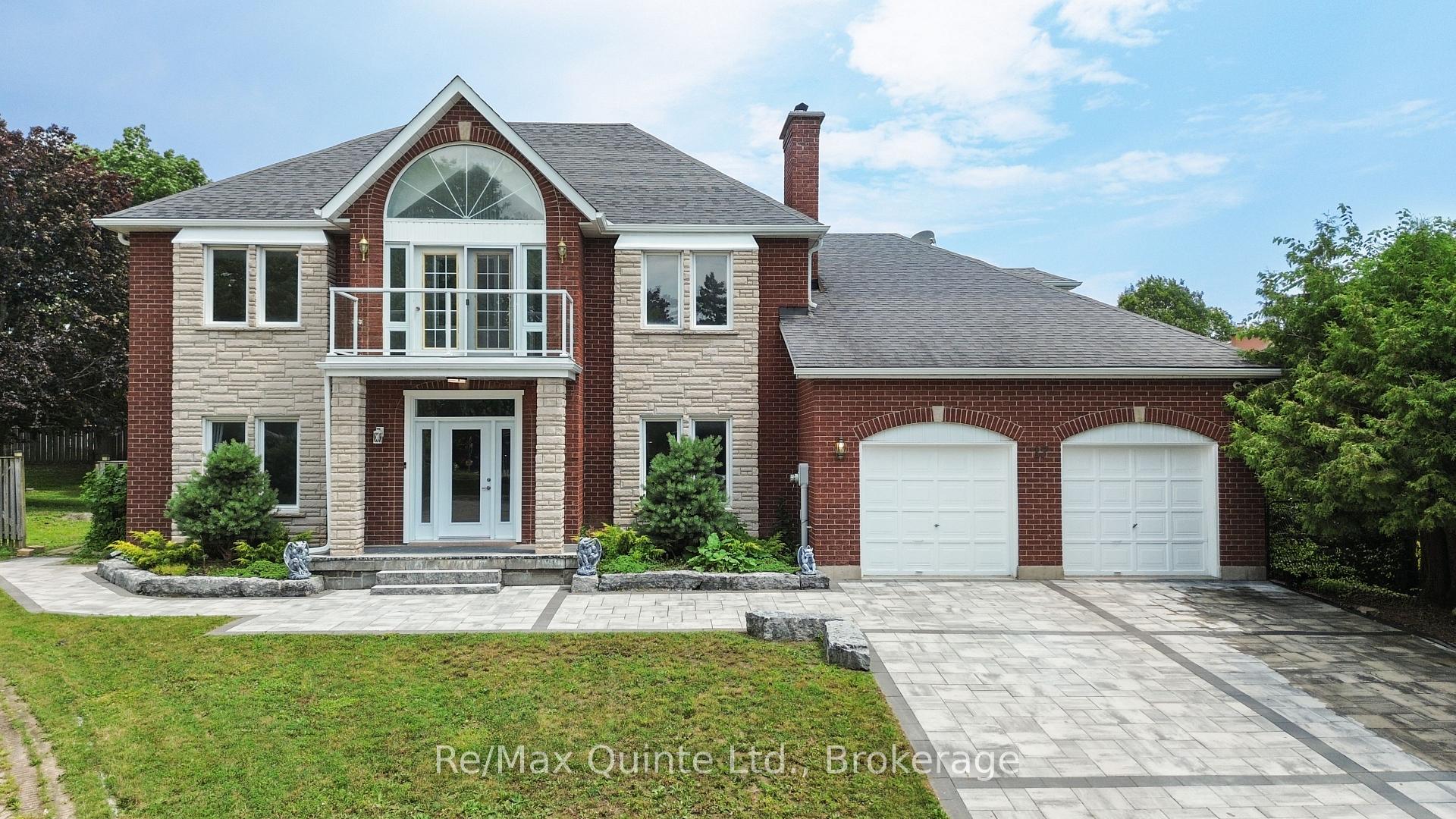 17 Applewood Court, Quinte West, ON, exterior