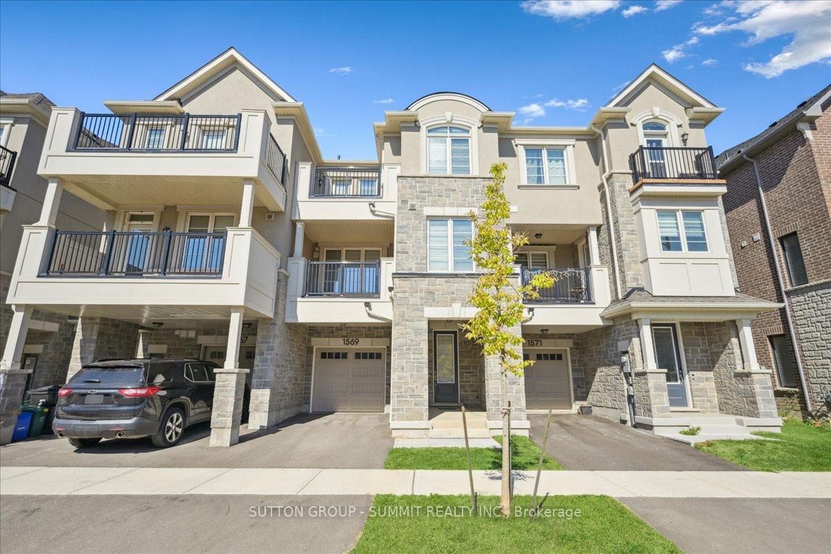 1569 Denison Place, Milton, ON, exterior