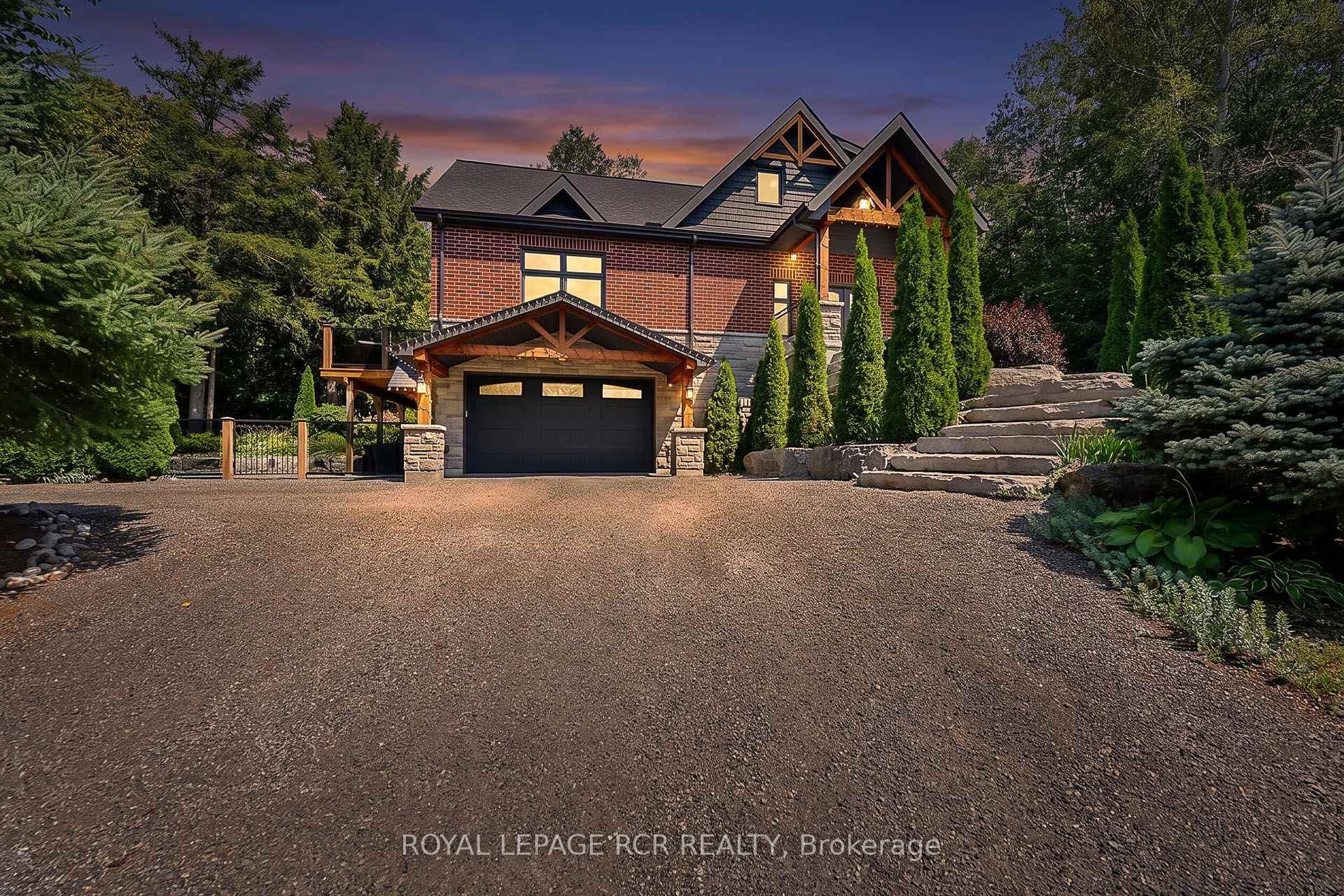 35 Somer Rumm Court, Whitchurch-Stouffville, ON, exterior