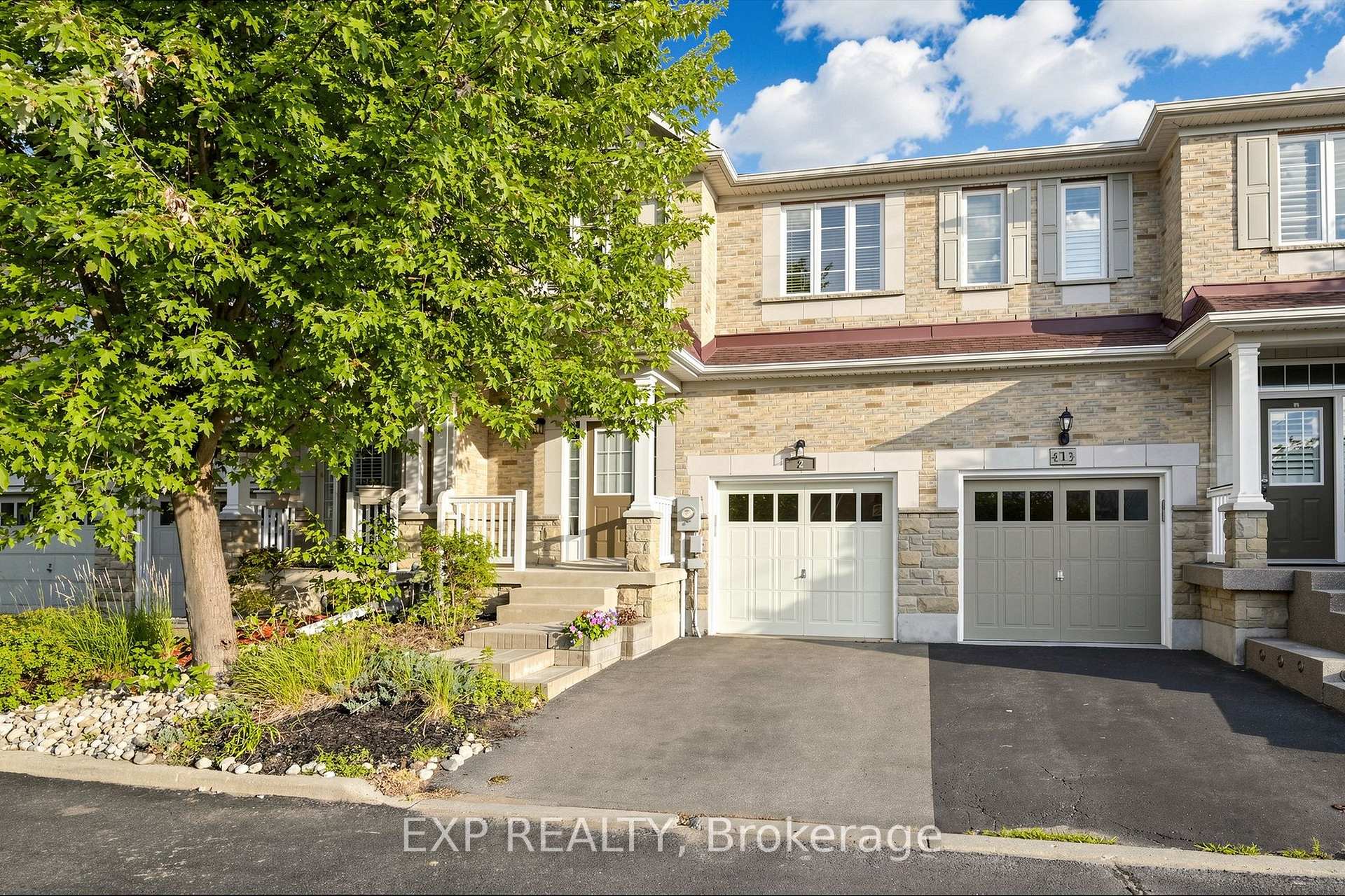 2-28 Doon Mills Drive, Kitchener, ON, exterior