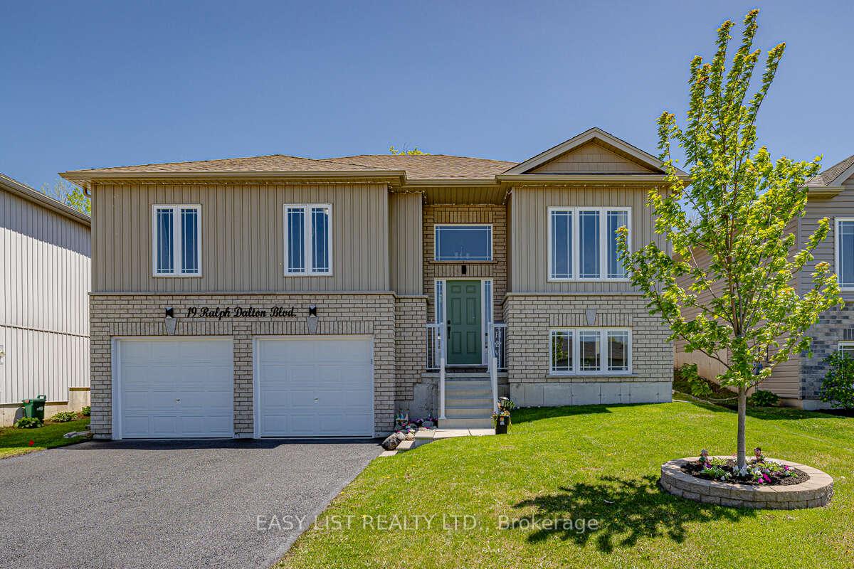 19 Ralph Dalton Boulevard, Tay, ON, exterior