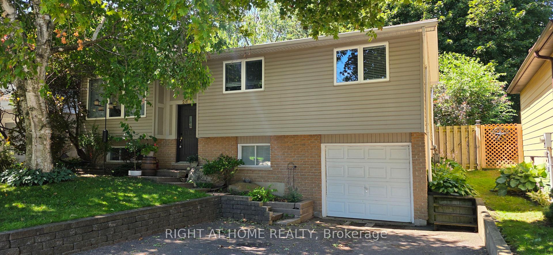 266 Gunn Avenue, Cambridge, ON, exterior