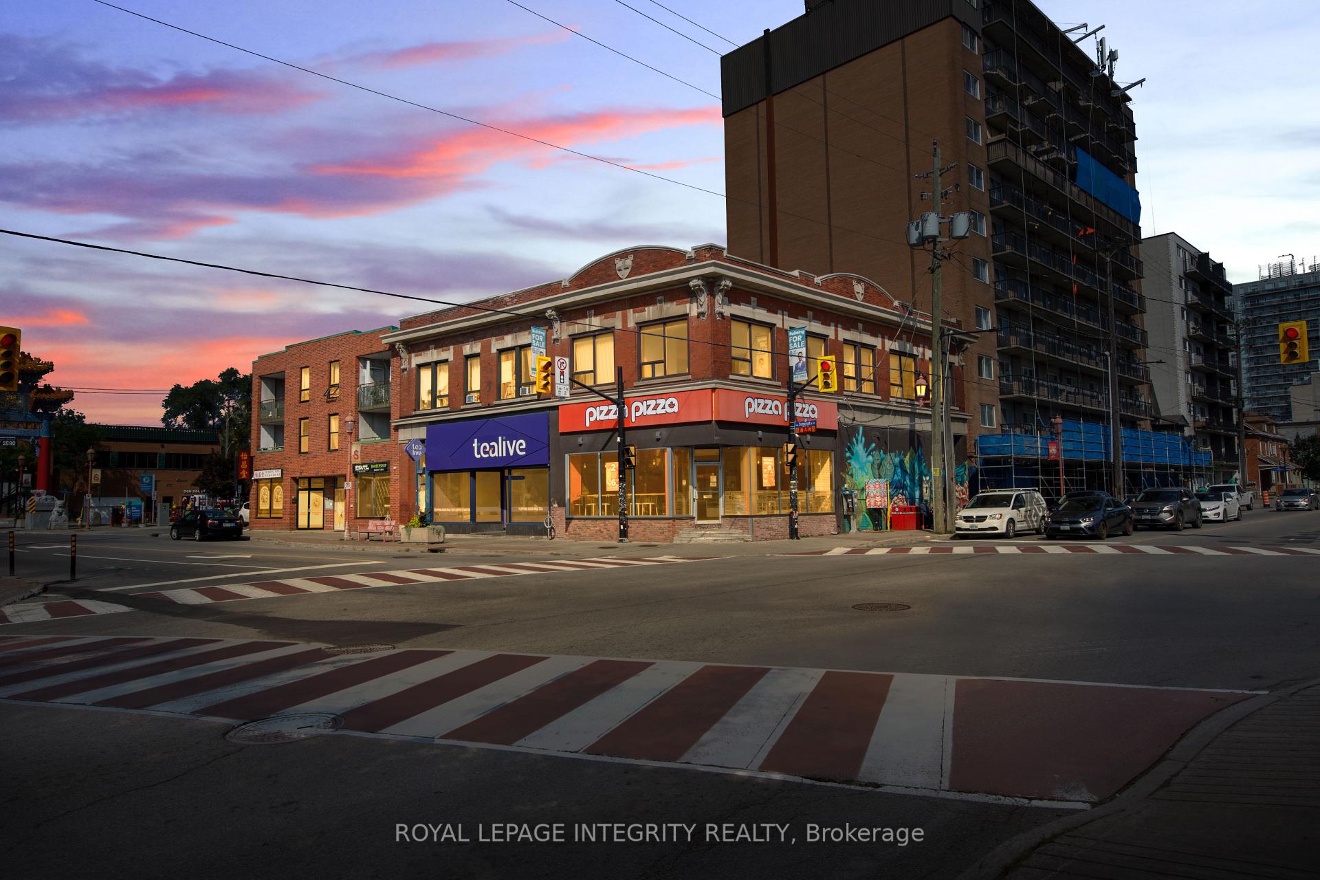 673-675 Somerset Street W, West Centre Town, ON, exterior