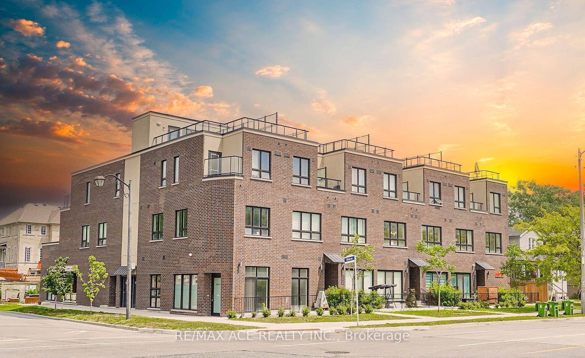 105 - 3686 St Clair Avenue E, Toronto E08, ON, exterior