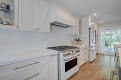 107 Crawford Rose Drive, Aurora, ON, exterior