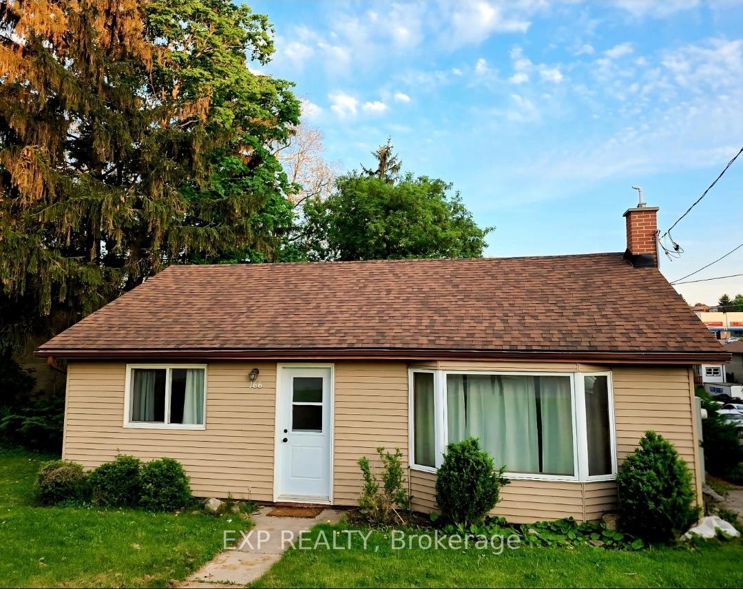 166 John Street W, Bradford West Gwillimbury, ON, exterior